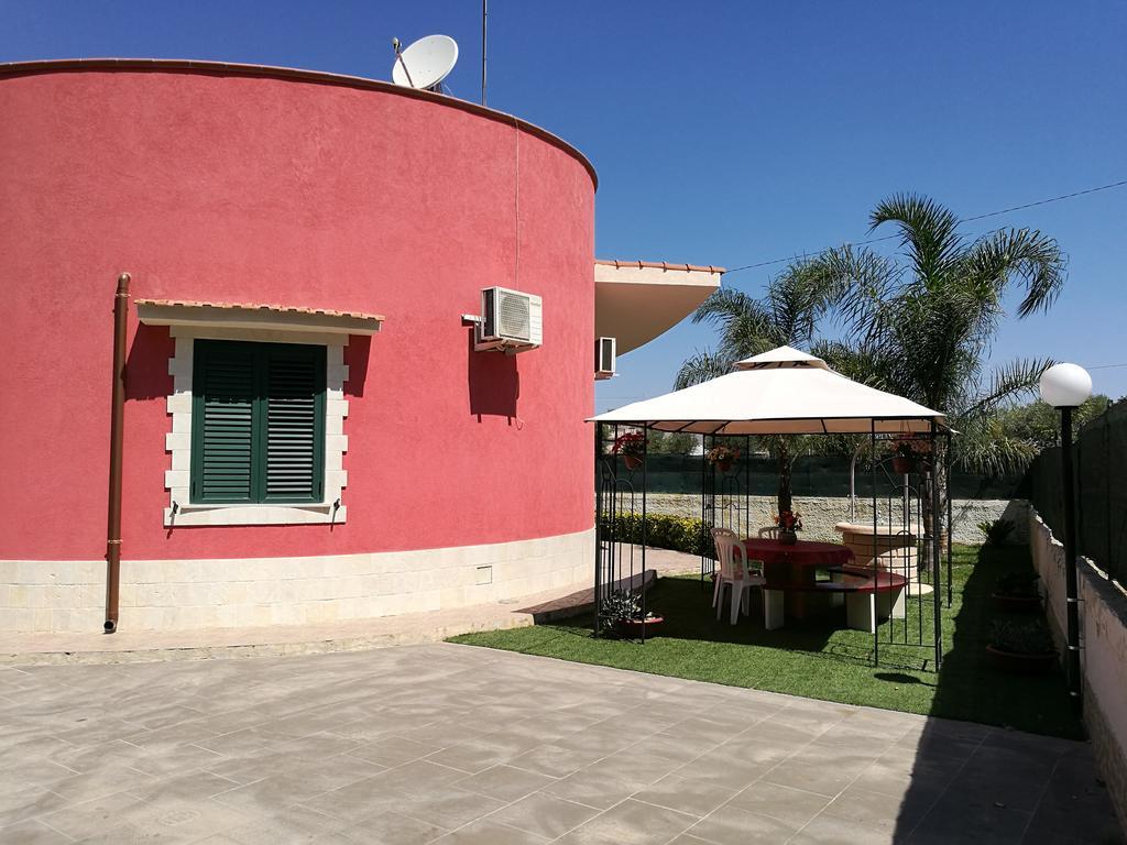Villa Costanzo Al Mare Avola Exterior foto